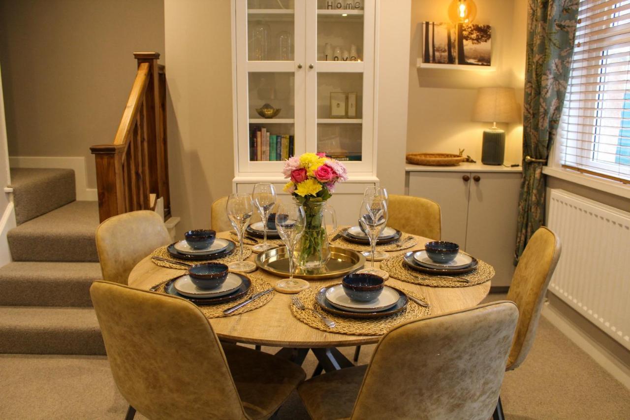 No4 Chapel Row Bed & Breakfast Бейкуел Екстериор снимка