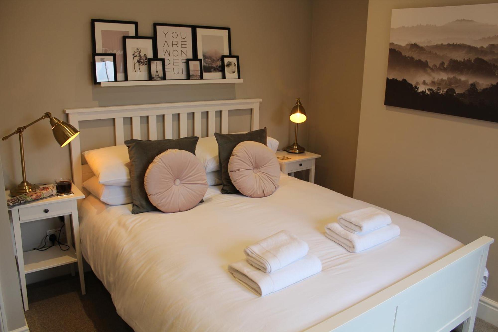 No4 Chapel Row Bed & Breakfast Бейкуел Екстериор снимка